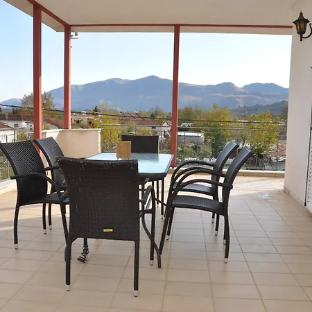 Billy's House Gomfoi Апартаменты