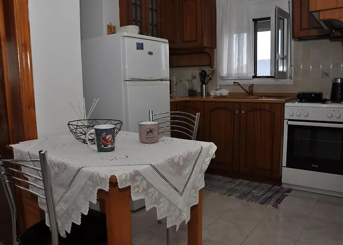 Billy's House Gomfoi Apartament