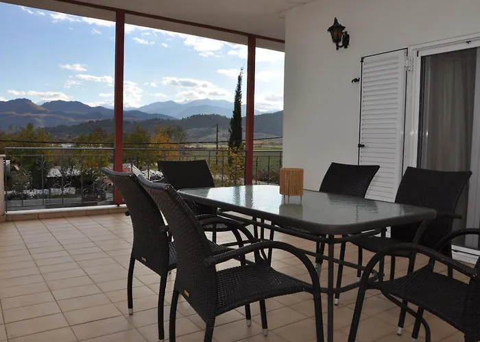 Apartament Billy's House Gomfoi