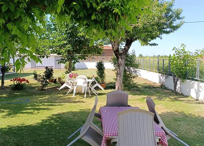 Apartament Billy's House Gomfoi